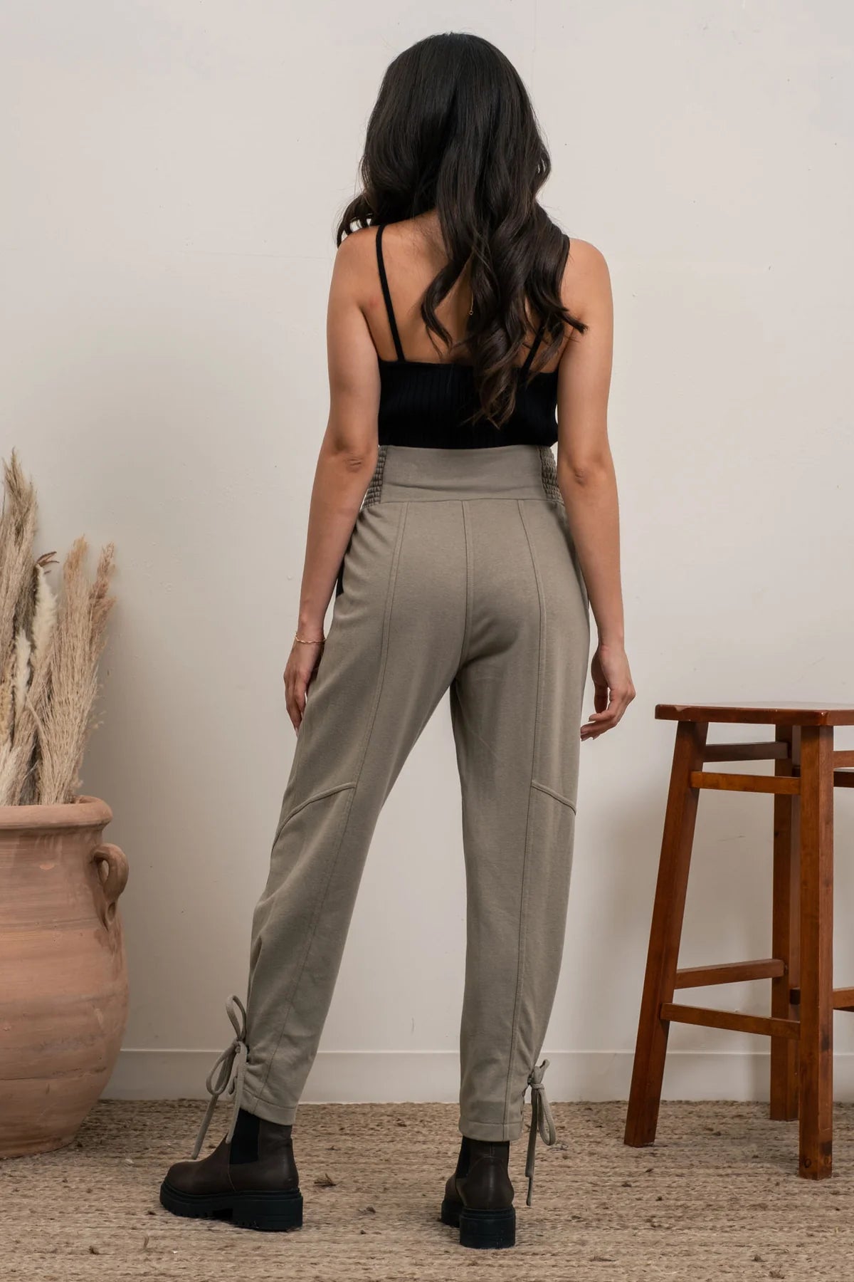 BP ANKLE TIED JOGGERS