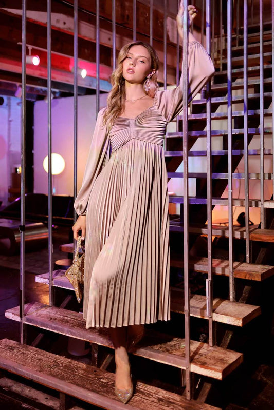 BP EMPIRE WAIST PLEATED MIDI DRESS