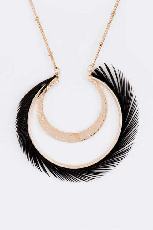 Feather Circle Pendant Necklace Set